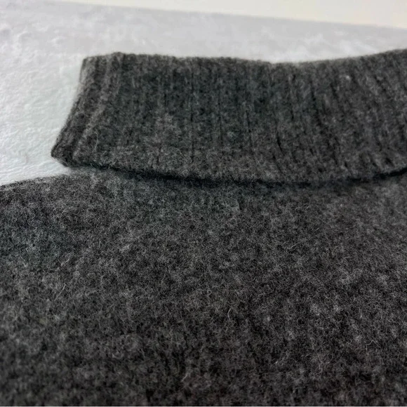 Moth Anthropologie Turtleneck Sweater Women's Small Grey Wool Blend Knit Minimal - Picture 13 of 16